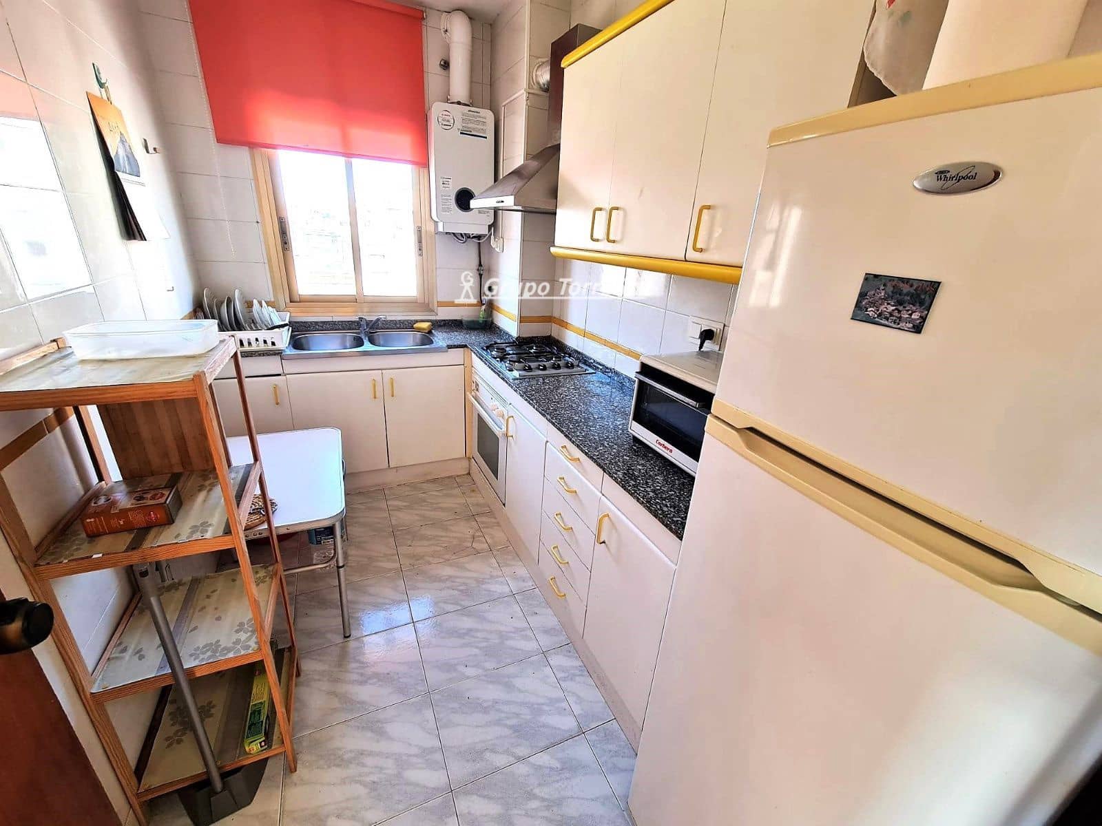 2 soverom Leilighet til salgs i Torredembarra med svømmebasseng garasje - € 230 000 (Ref: 10147931)