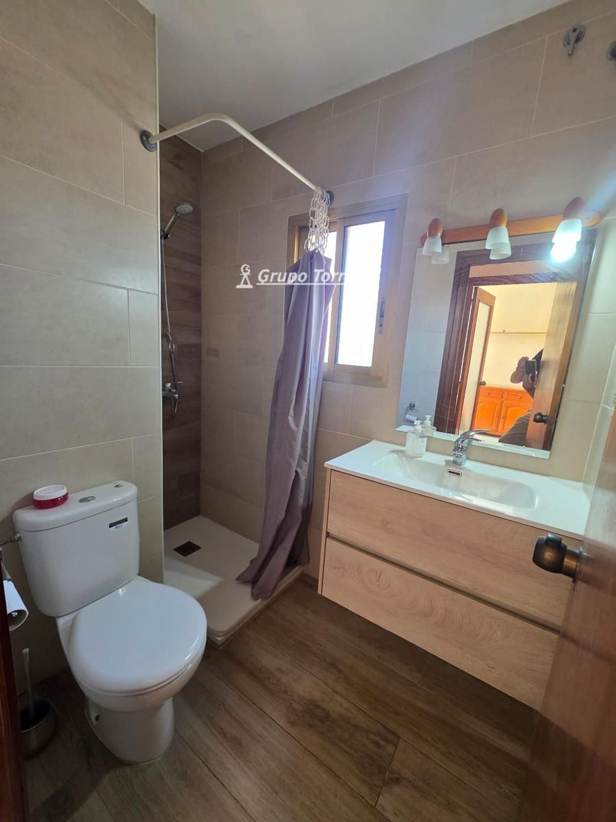 2 bedroom Flat for sale in Torredembarra with pool garage - € 230,000 (Ref: 10147931)