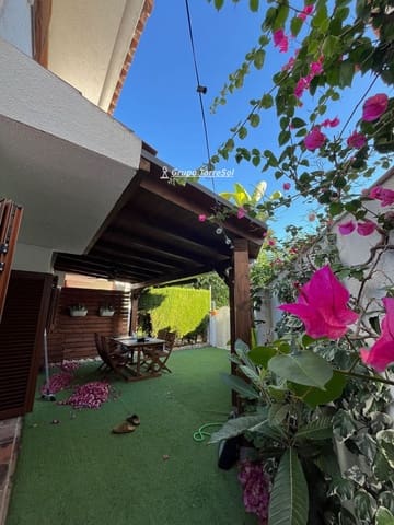 2 sypialnia Dom na sprzedaż w Torredembarra z basenem - 215 000 € (Ref: 10153944)