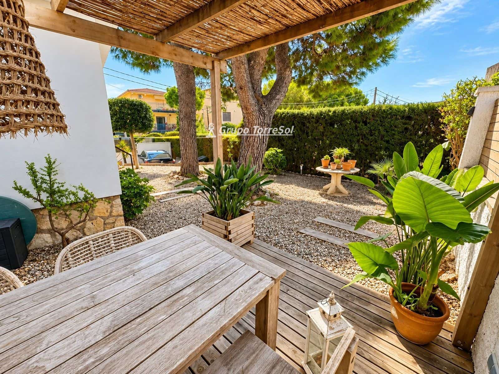 3 Zimmer Villa zu verkaufen in Calafell mit Garage - 379.000 € (Ref: 10162385)