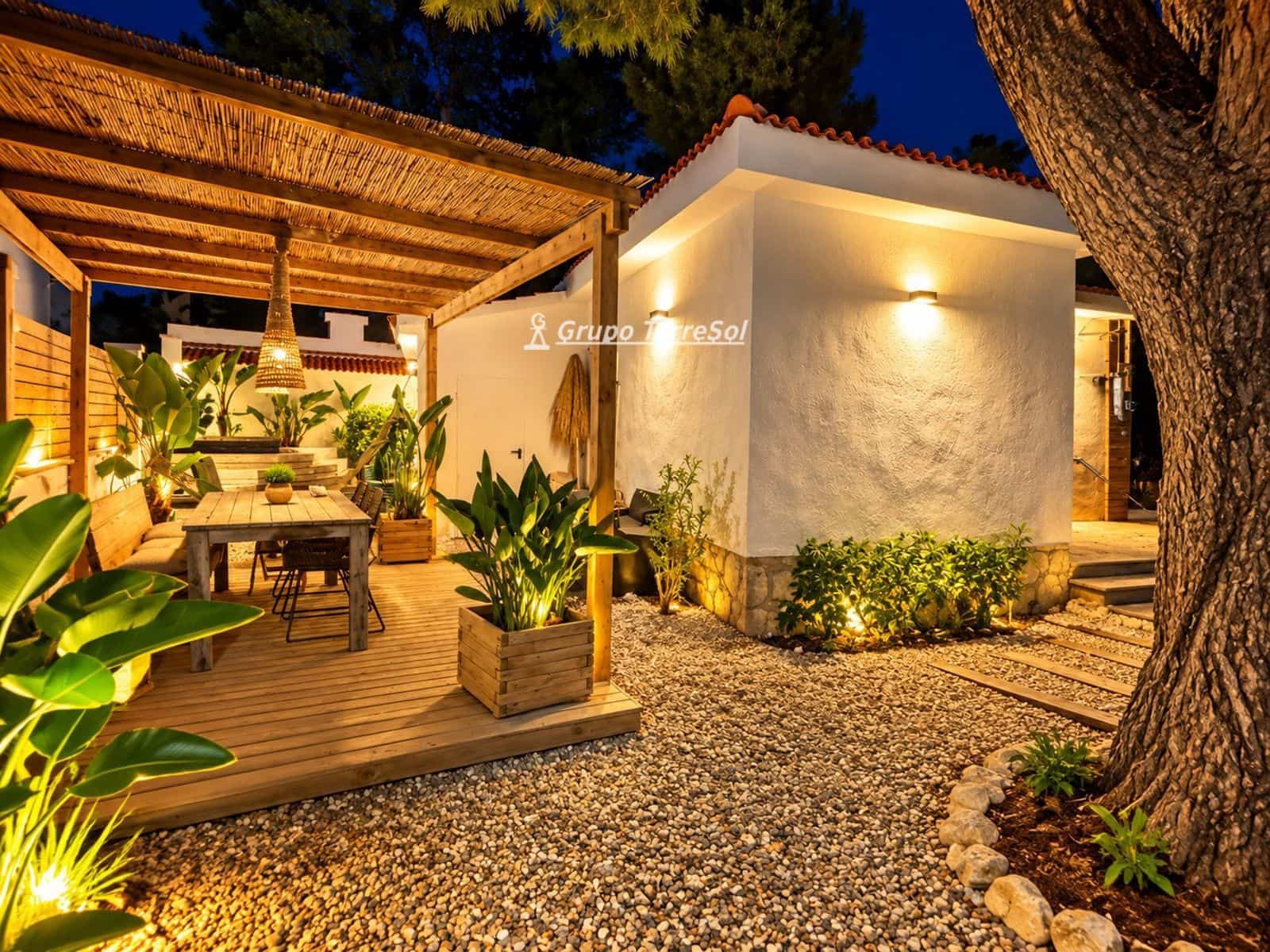 3 Zimmer Villa zu verkaufen in Calafell mit Garage - 379.000 € (Ref: 10162385)