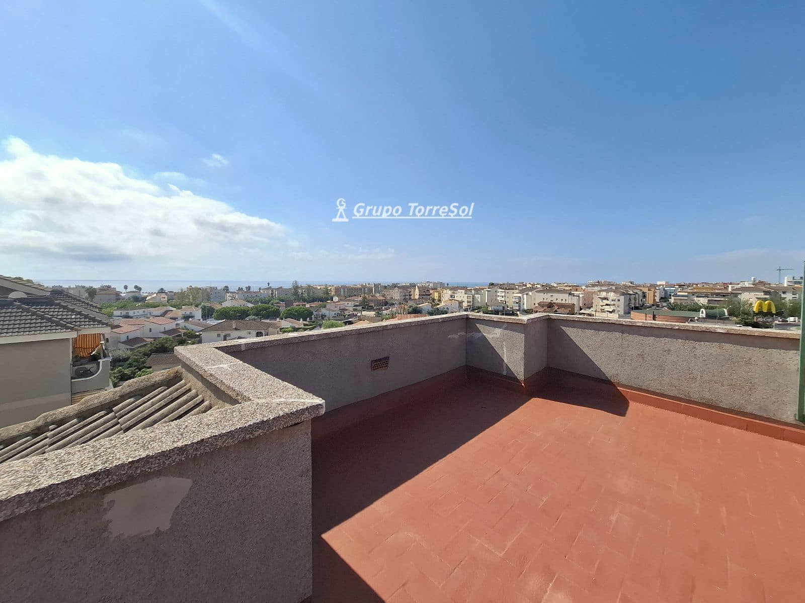 3 bedroom Flat for sale in Cunit with garage - € 224,000 (Ref: 10162387)
