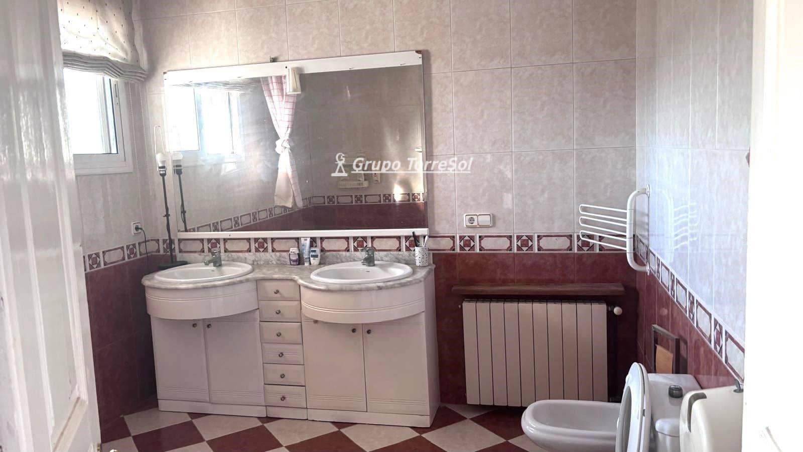 9 bedroom Villa for sale in Sant Sadurni d'Anoia with pool garage - € 4,193,600 (Ref: 10165047)