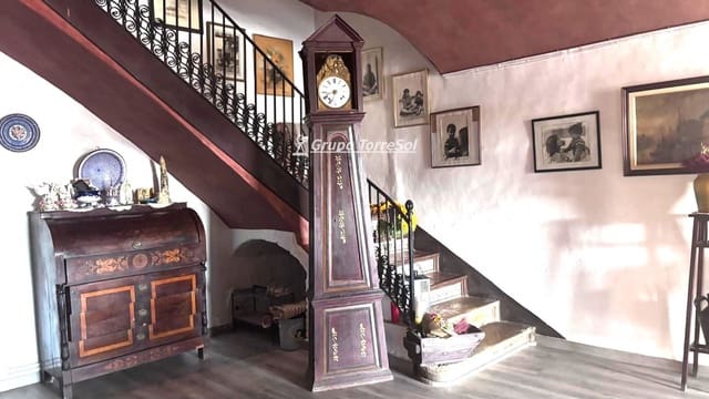 9 slaapkamer Villa te koop in Sant Sadurní d'Anoia met zwembad garage - € 4.193.600 (Ref: 10165047)