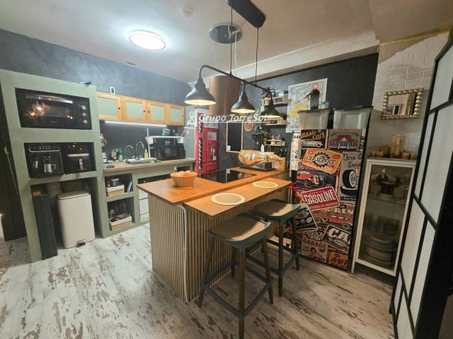 2 makuuhuone Asunto myytävänä paikassa Elche / Elx - 164 000 € (Ref: 10165352)