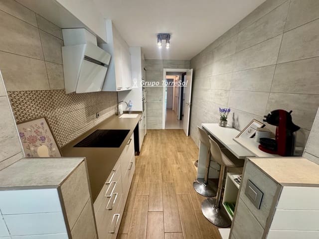 3 sypialnia Mieszkanie na sprzedaż w El Vendrell z garażem - 249 000 € (Ref: 10165353)