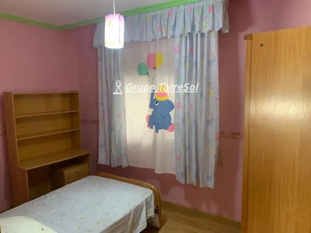 4 slaapkamer Flat te koop in Catral - € 146.000 (Ref: 10166925)
