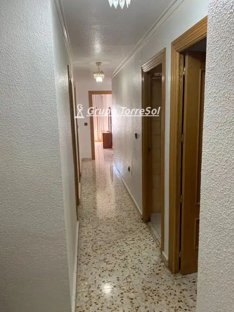 4 slaapkamer Flat te koop in Catral - € 146.000 (Ref: 10166925)