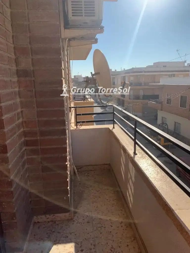 4 slaapkamer Flat te koop in Catral - € 146.000 (Ref: 10166925)