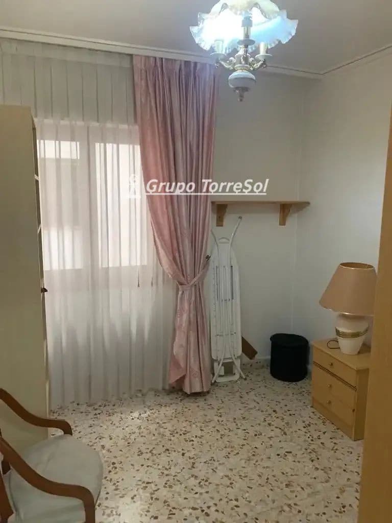 4 slaapkamer Flat te koop in Catral - € 146.000 (Ref: 10166925)