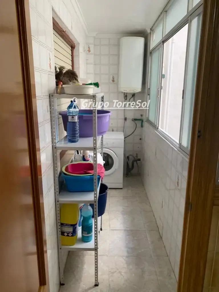 4 slaapkamer Flat te koop in Catral - € 146.000 (Ref: 10166925)