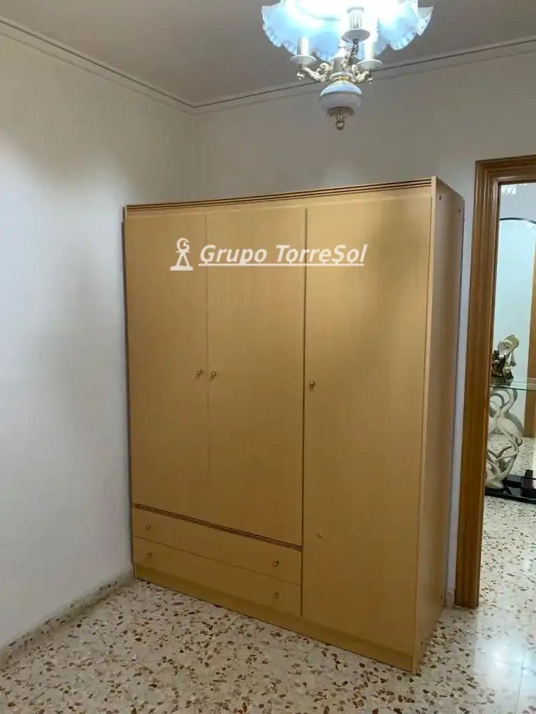 4 slaapkamer Flat te koop in Catral - € 146.000 (Ref: 10166925)