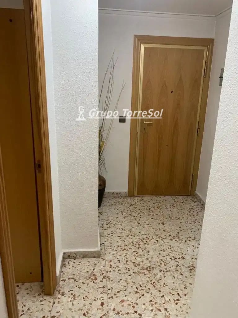 4 slaapkamer Flat te koop in Catral - € 146.000 (Ref: 10166925)