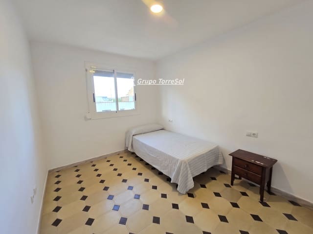 3 soveværelse Lejlighed til salg i El Vendrell - € 110.000 (Ref: 10166926)