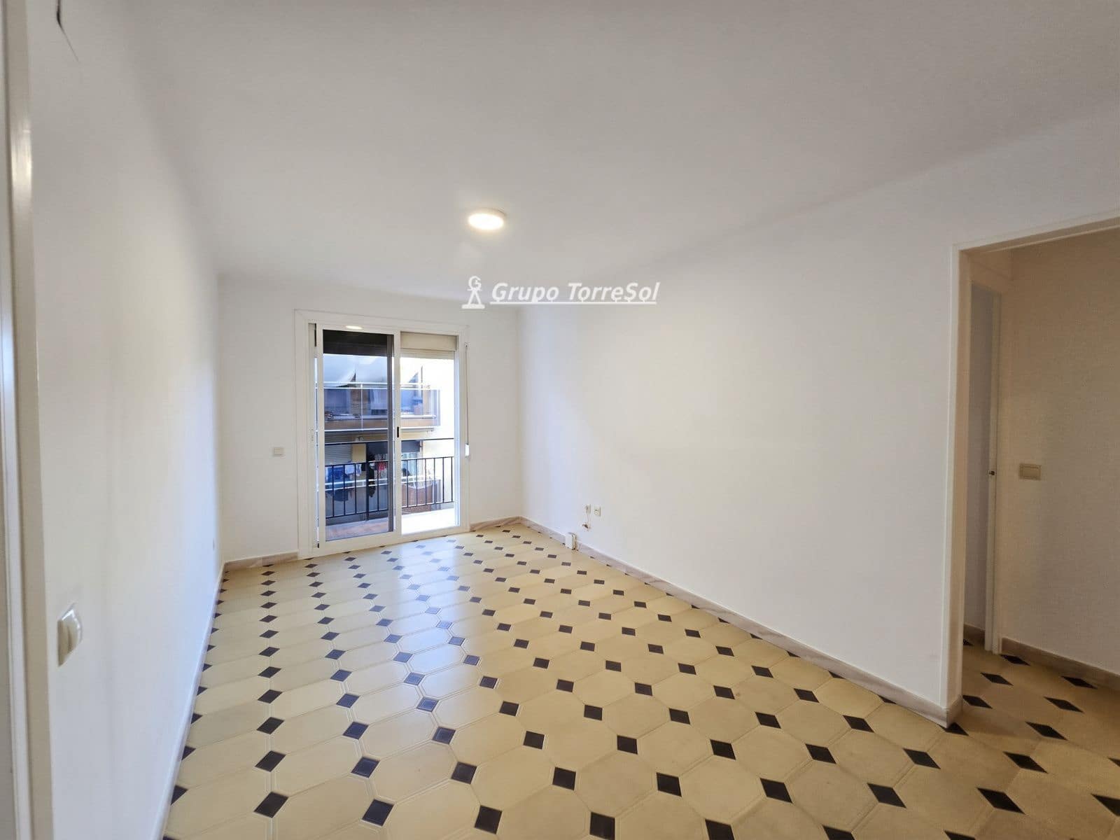 3 soveværelse Lejlighed til salg i El Vendrell - € 110.000 (Ref: 10166926)