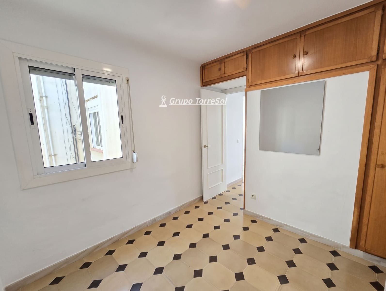 3 soveværelse Lejlighed til salg i El Vendrell - € 110.000 (Ref: 10166926)