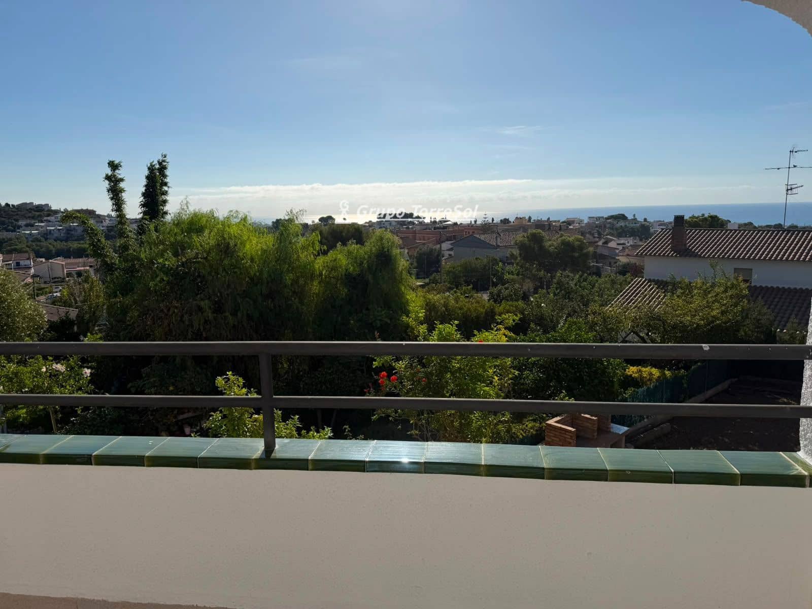 4 bedroom Villa for sale in Segur de Calafell with garage - € 290,000 (Ref: 10167077)