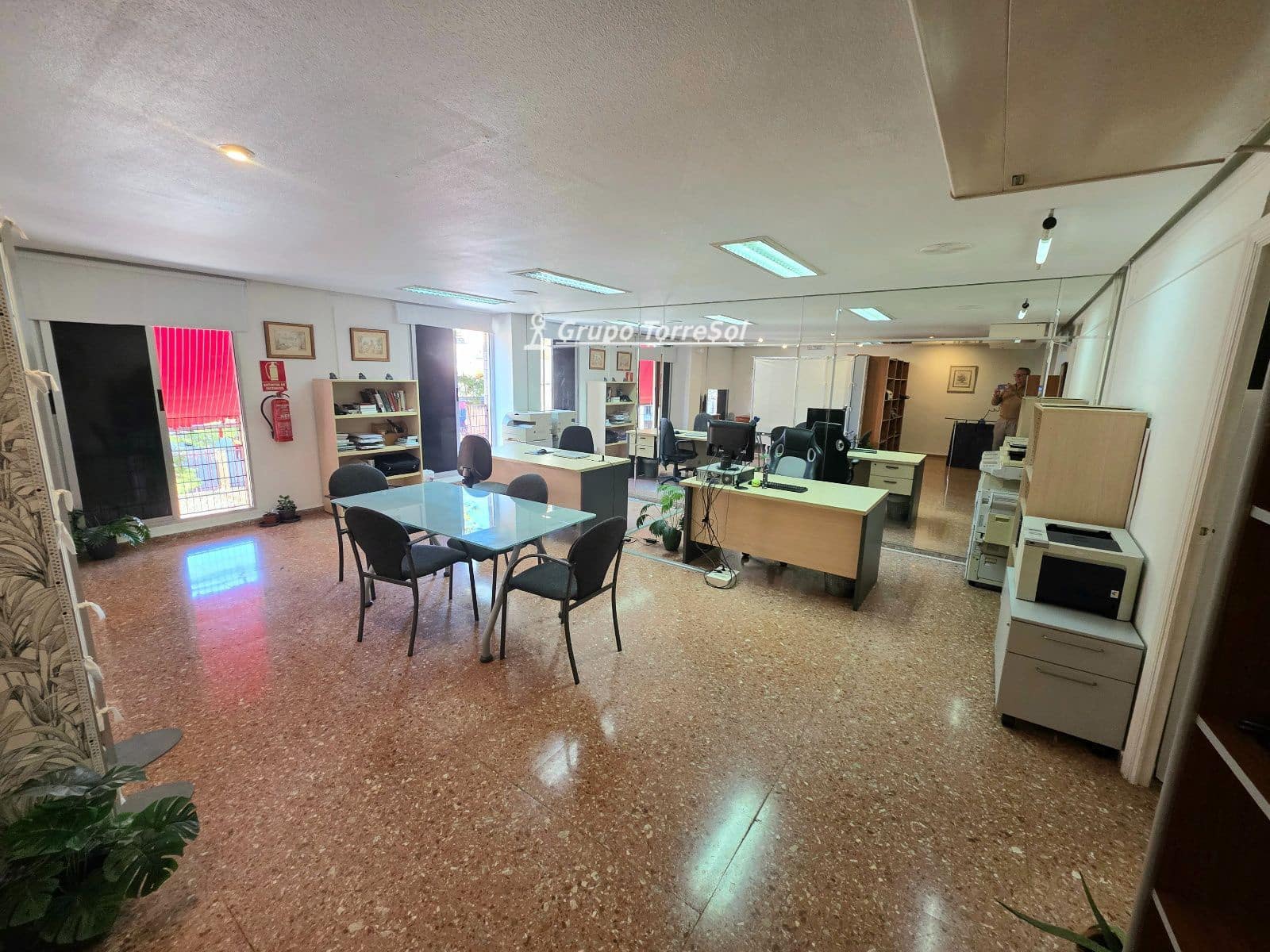 Kontor til salgs i Elche / Elx - € 120 000 (Ref: 10168946)
