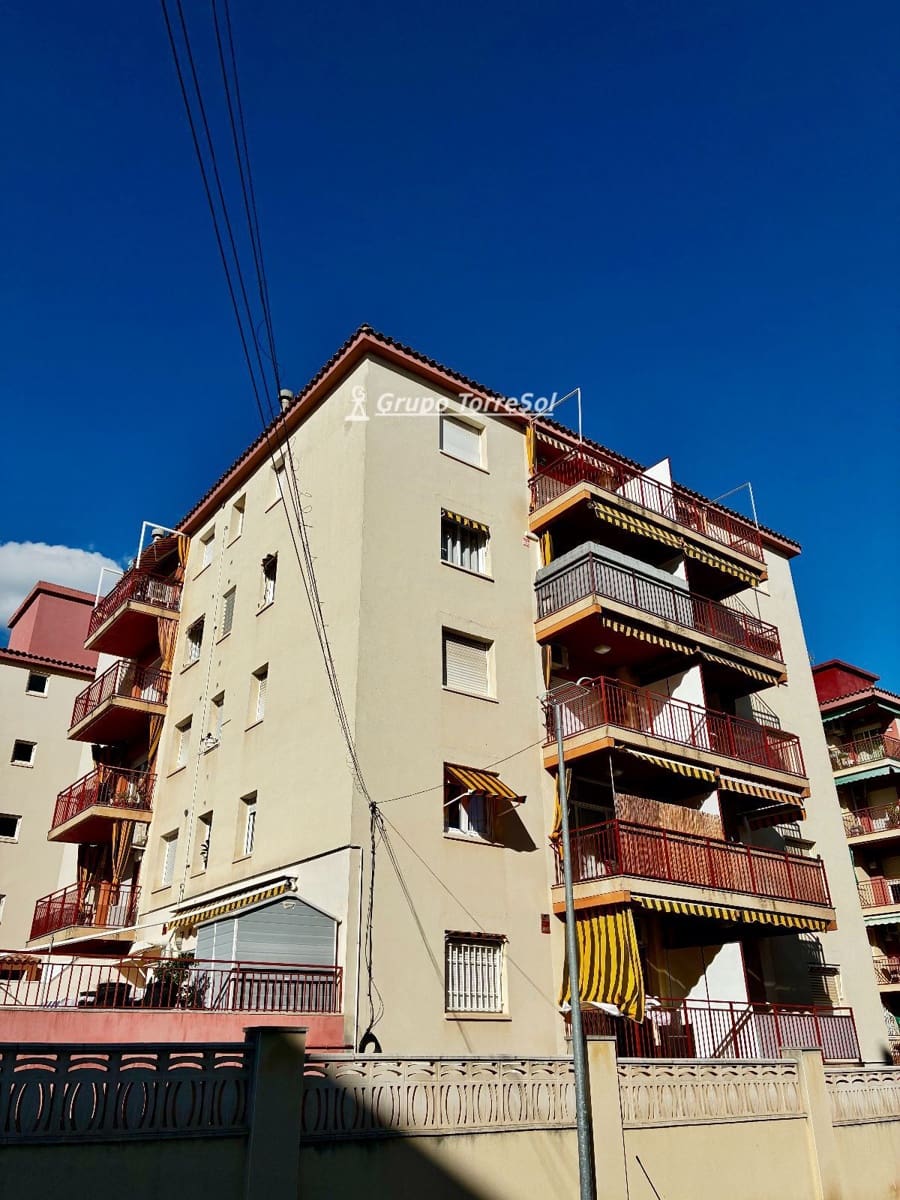 3 soveværelse Lejlighed til salg i Segur de Calafell med swimmingpool - € 220.000 (Ref: 10170201)