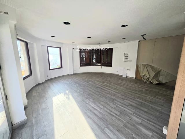Gewerbe zu verkaufen in Almoradí mit Garage - 118.000 € (Ref: 10170202)