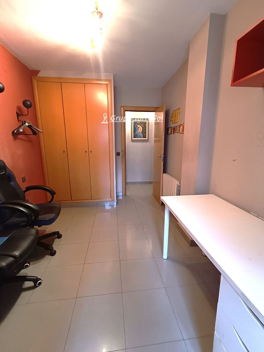 4 quarto Apartamento para venda em El Vendrell com garagem - 215 000 € (Ref: 10174729)