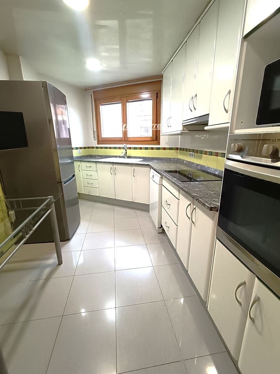 4 quarto Apartamento para venda em El Vendrell com garagem - 215 000 € (Ref: 10174729)