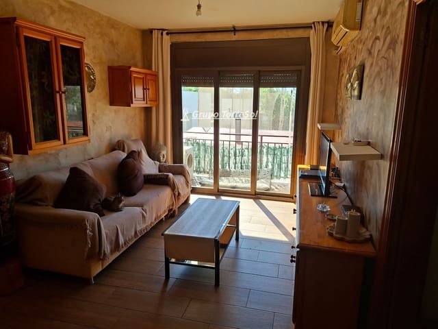Piso de 3 habitaciones en Calafell en venta - 180.000 € (Ref: 10174730)