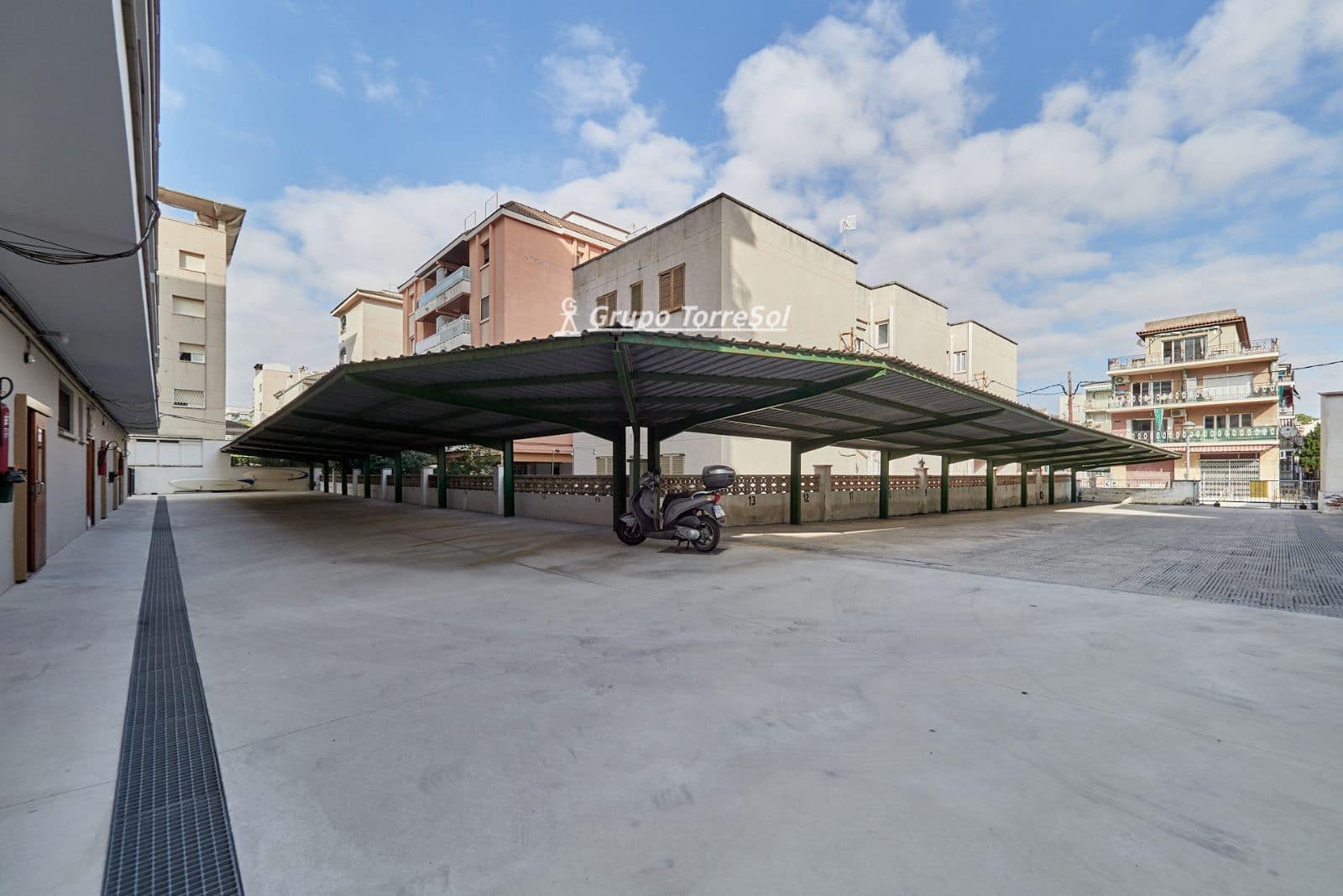 3 soveværelse Lejlighed til salg i Calafell med garage - € 425.000 (Ref: 10175731)
