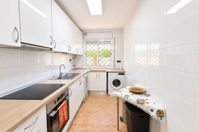 3 soveværelse Lejlighed til salg i Coma-Ruga, El Vendrell - € 210.000 (Ref: 10175732)