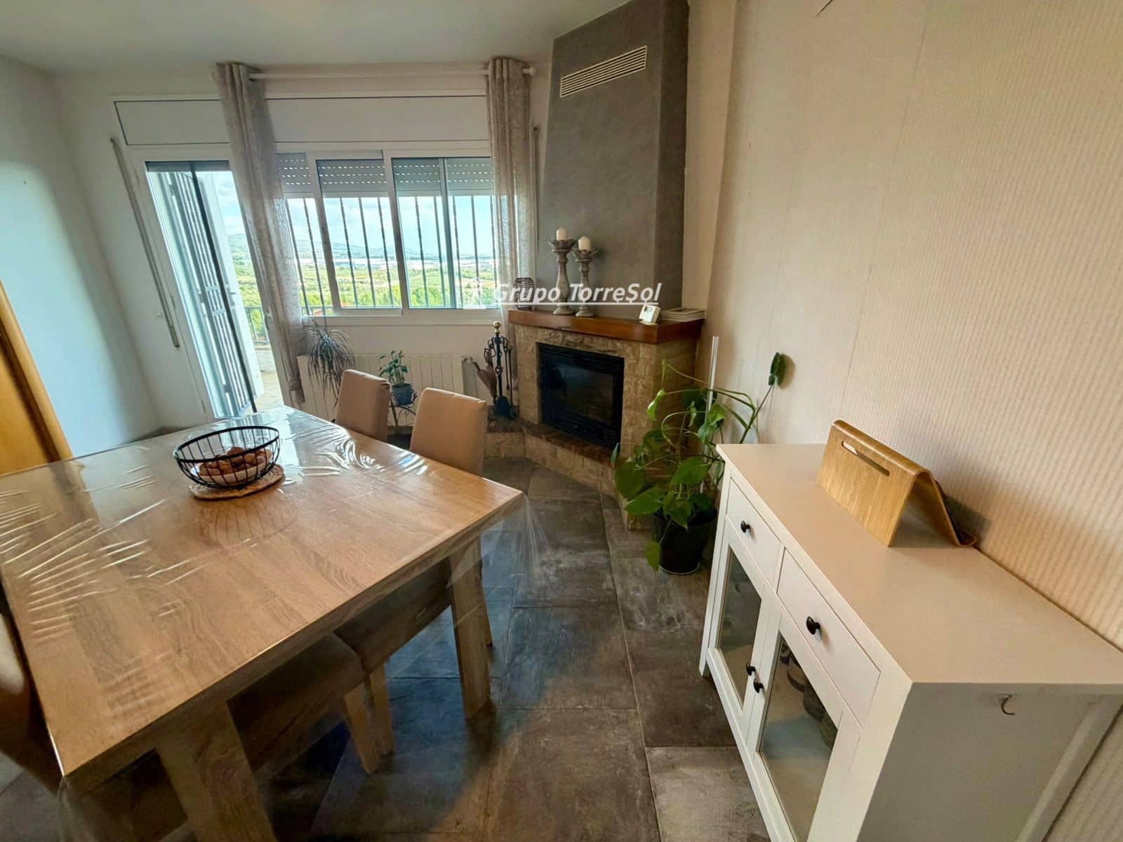 Chalet de 3 habitaciones en La Bisbal del Penedès en venta con piscina garaje - 269.000 € (Ref: 10176048)