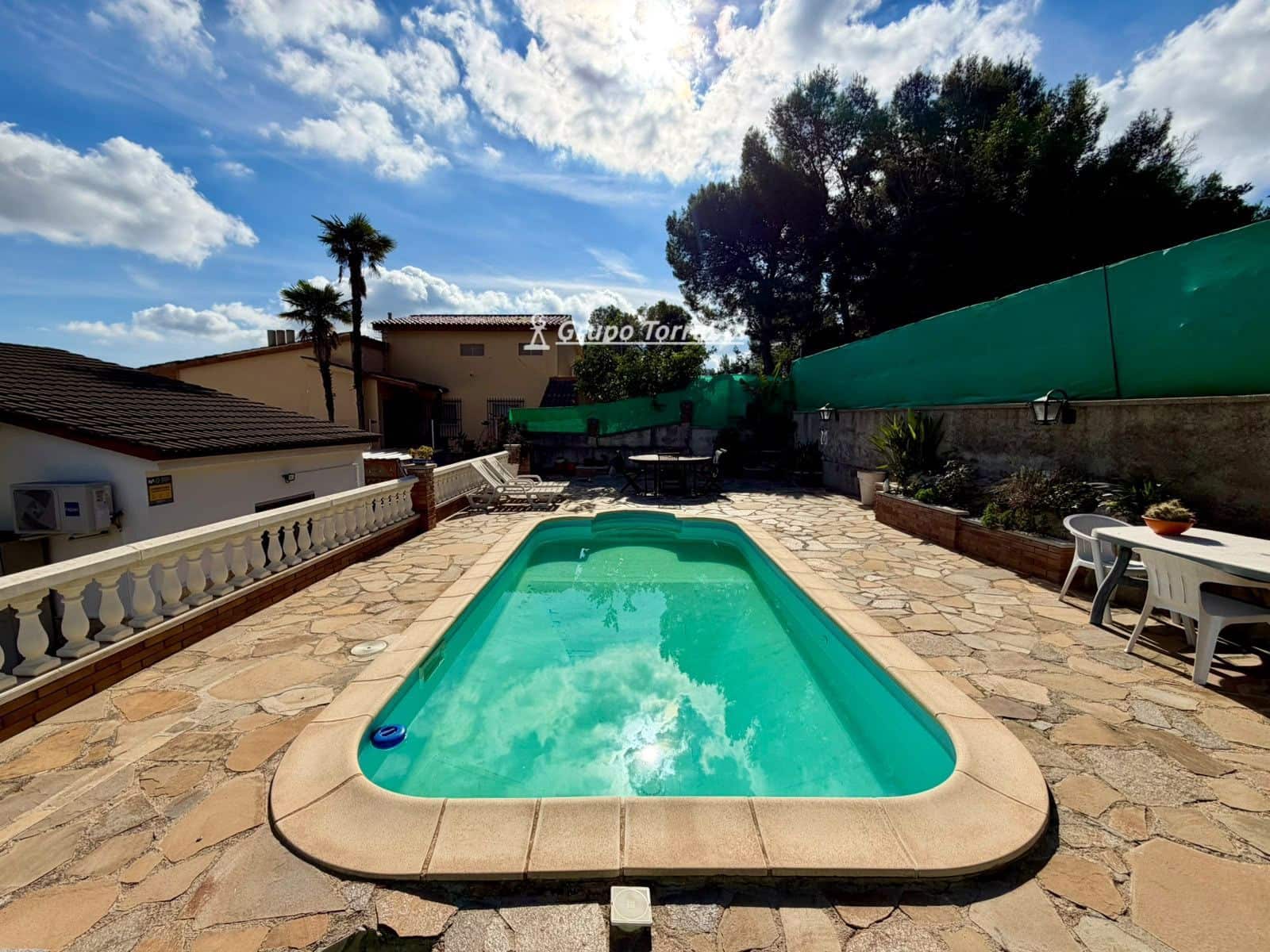 Chalet de 3 habitaciones en La Bisbal del Penedès en venta con piscina garaje - 269.000 € (Ref: 10176048)
