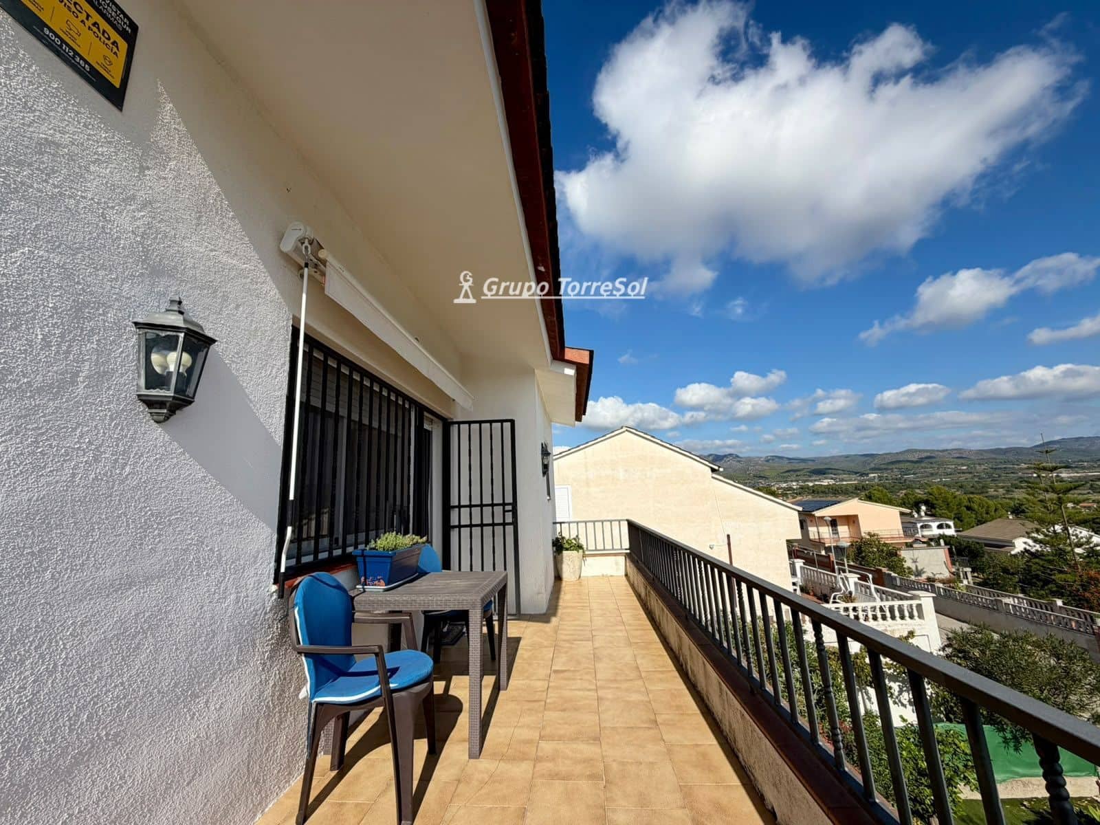 Chalet de 3 habitaciones en La Bisbal del Penedès en venta con piscina garaje - 269.000 € (Ref: 10176048)