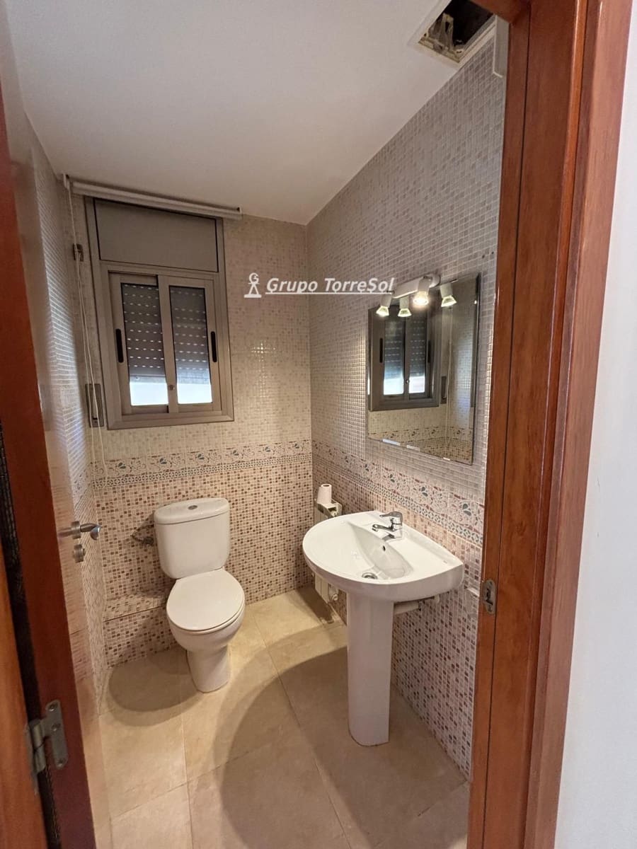 3 bedroom Townhouse for sale in El Vendrell with pool garage - € 325,000 (Ref: 10176193)