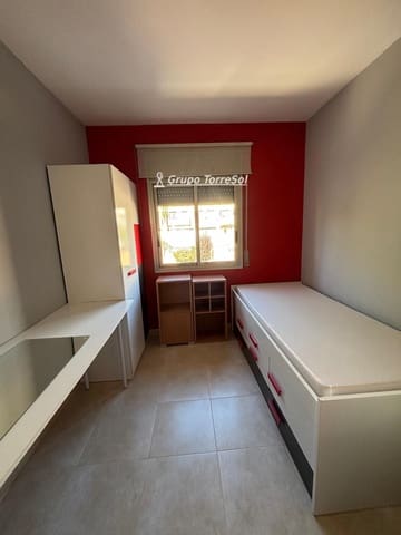3 bedroom Townhouse for sale in El Vendrell with pool garage - € 325,000 (Ref: 10176193)