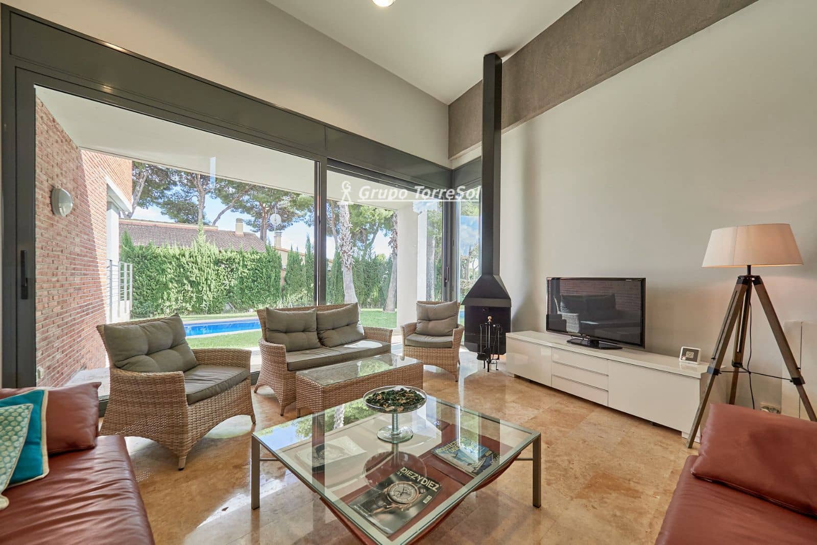 Chalet de 4 habitaciones en Cunit en venta con piscina garaje - 850.000 € (Ref: 10179376)