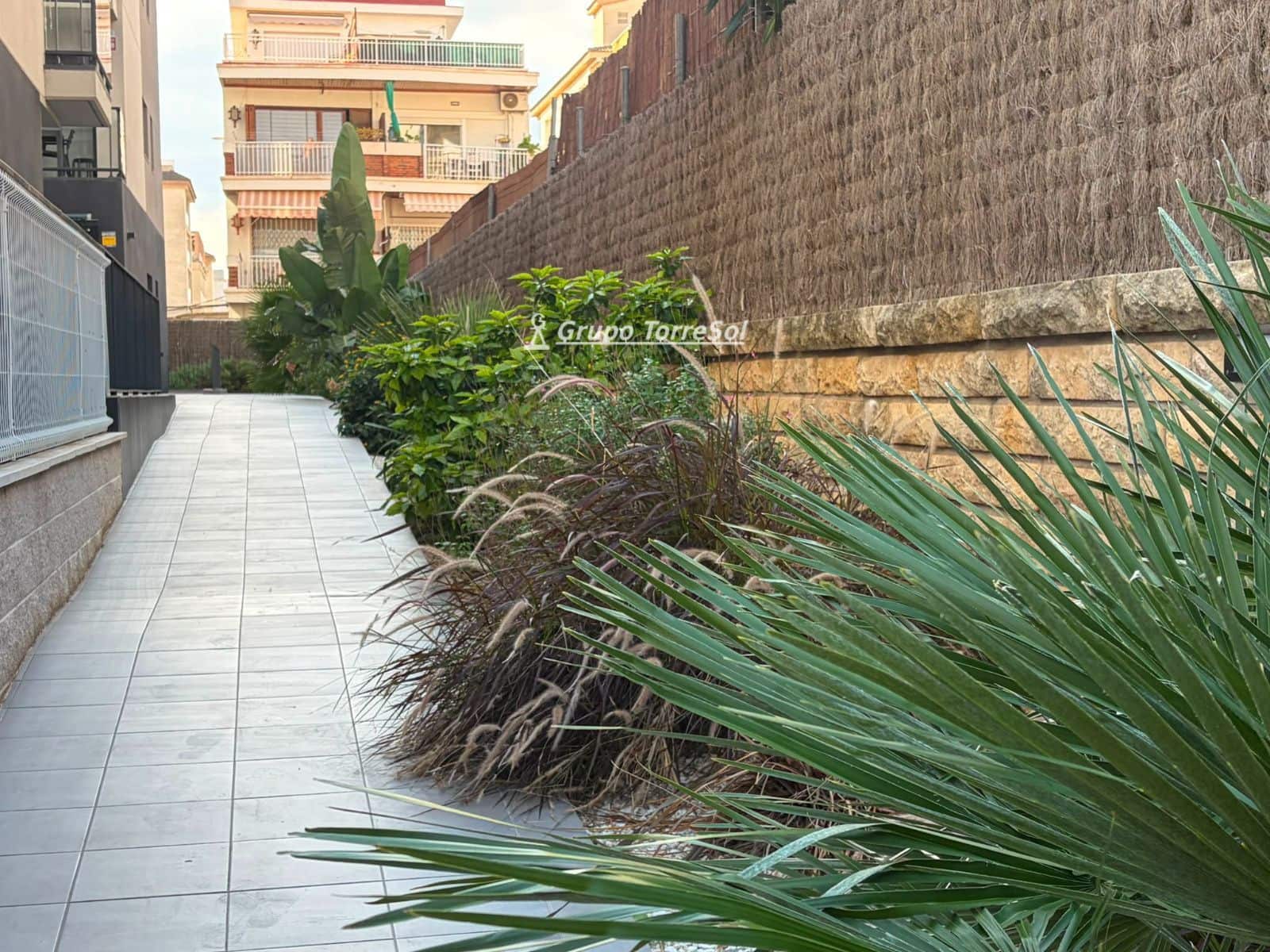 3 bedroom Flat for sale in Calafell with pool garage - € 275,000 (Ref: 10180618)