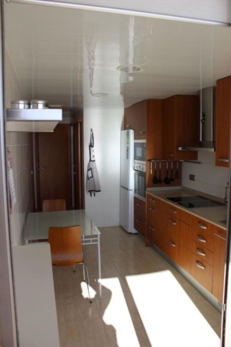3 bedroom Penthouse for sale in Torredembarra with pool garage - € 279,900 (Ref: 9147772)
