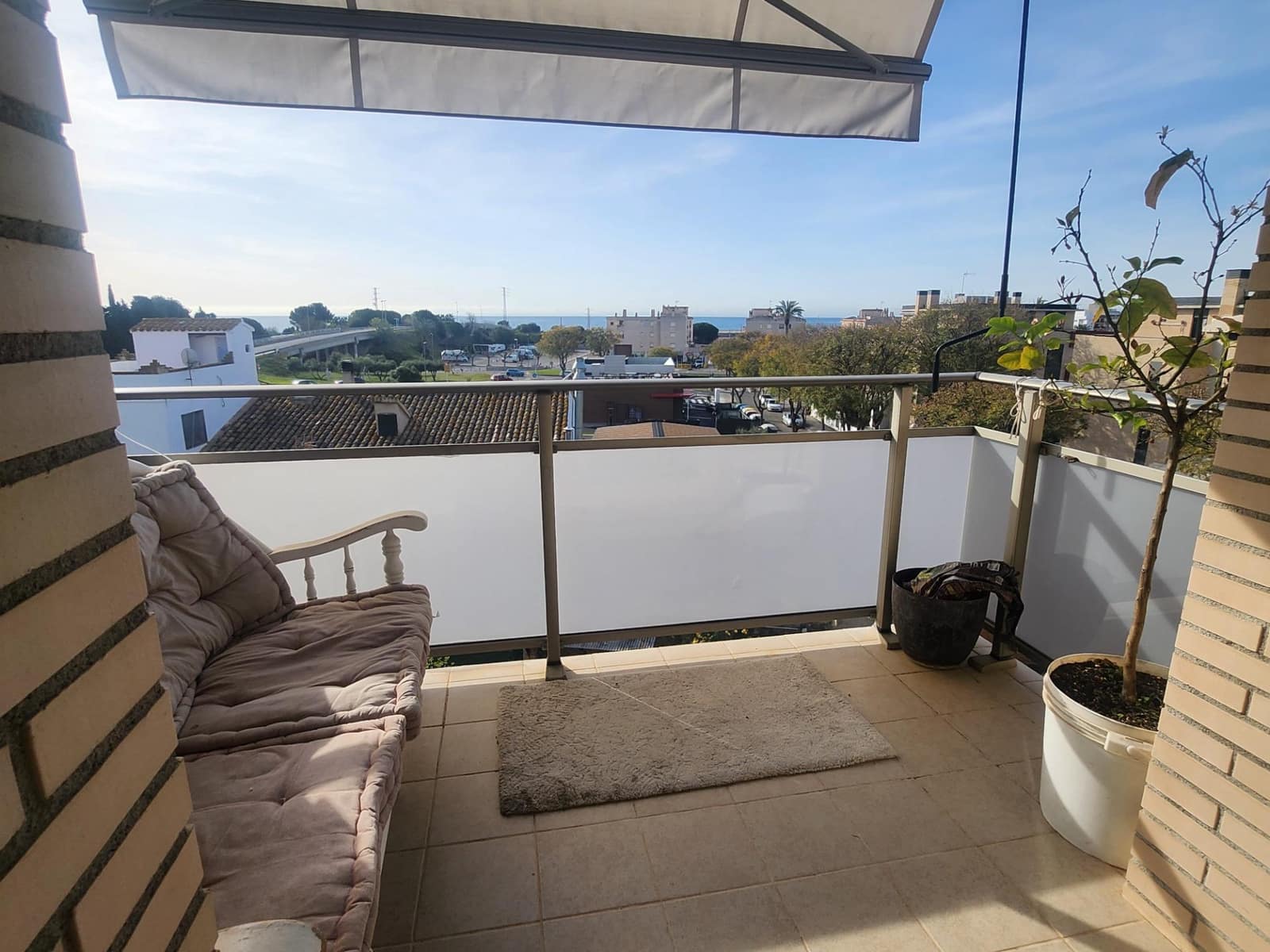 3 bedroom Penthouse for sale in Torredembarra with pool garage - € 279,900 (Ref: 9147772)