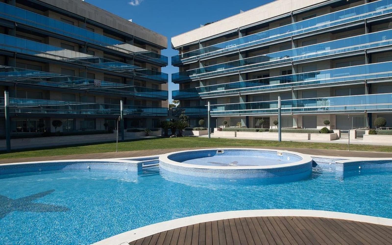 3 sovrum Lägenhet till salu i Torredembarra med pool - 515 000 € (Ref: 9147776)