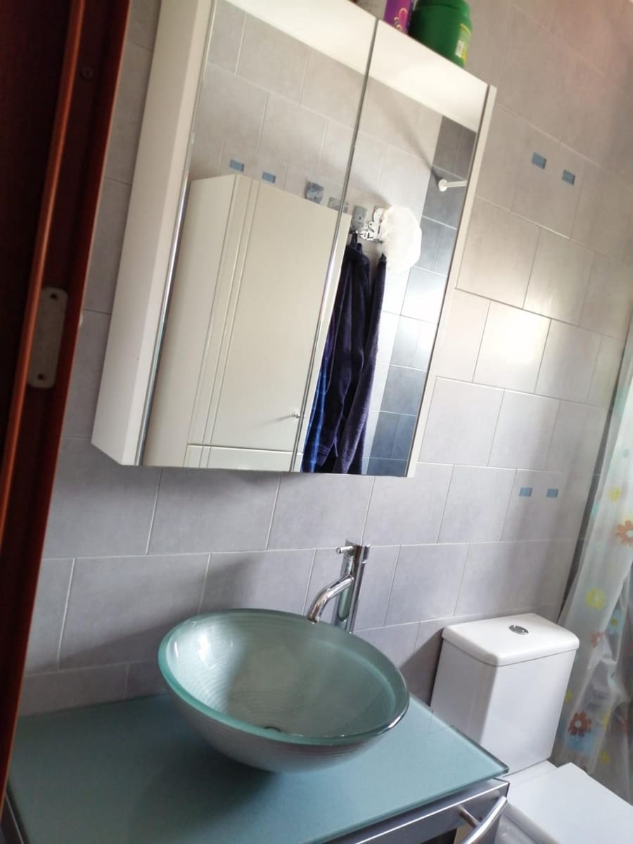 3 bedroom Apartment for sale in Segur de Calafell - € 189,000 (Ref: 9147783)