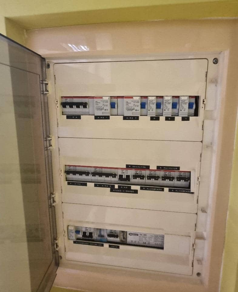 Erhverv til leje i Torredembarra - € 1.800 (Ref: 9147784)