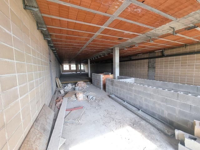 Business for sale in Roda de Barà - € 349,000 (Ref: 9147787)