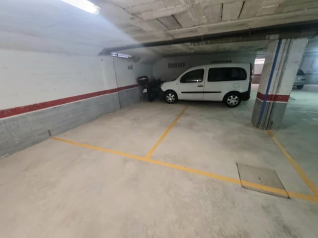 Garaż na sprzedaż w Torredembarra - 6 500 € (Ref: 9147794)