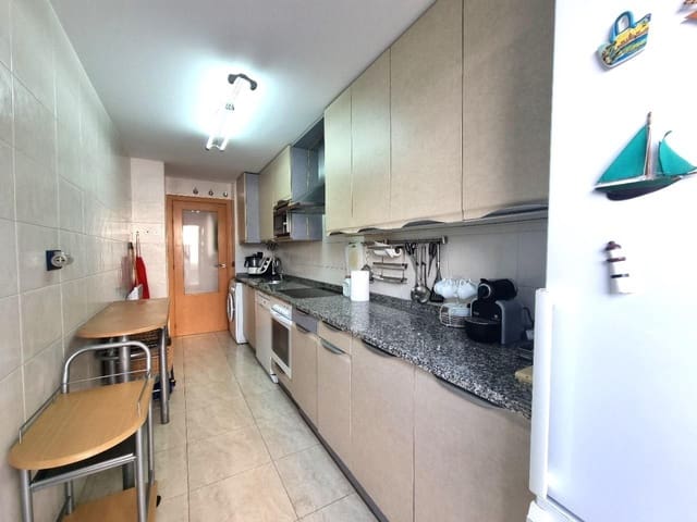 3 sypialnia Apartament na sprzedaż w Torredembarra z basenem - 265 000 € (Ref: 9147796)