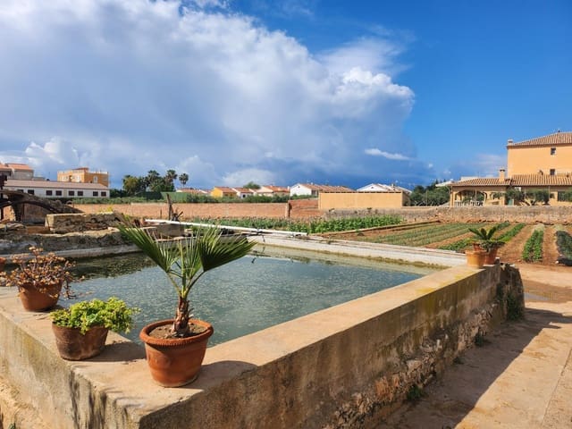 Tomt till salu i Torredembarra - 2 675 000 € (Ref: 9147798)