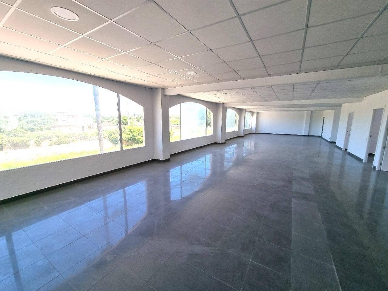 Kontor til leje i Torredembarra - € 1.000 (Ref: 9147802)