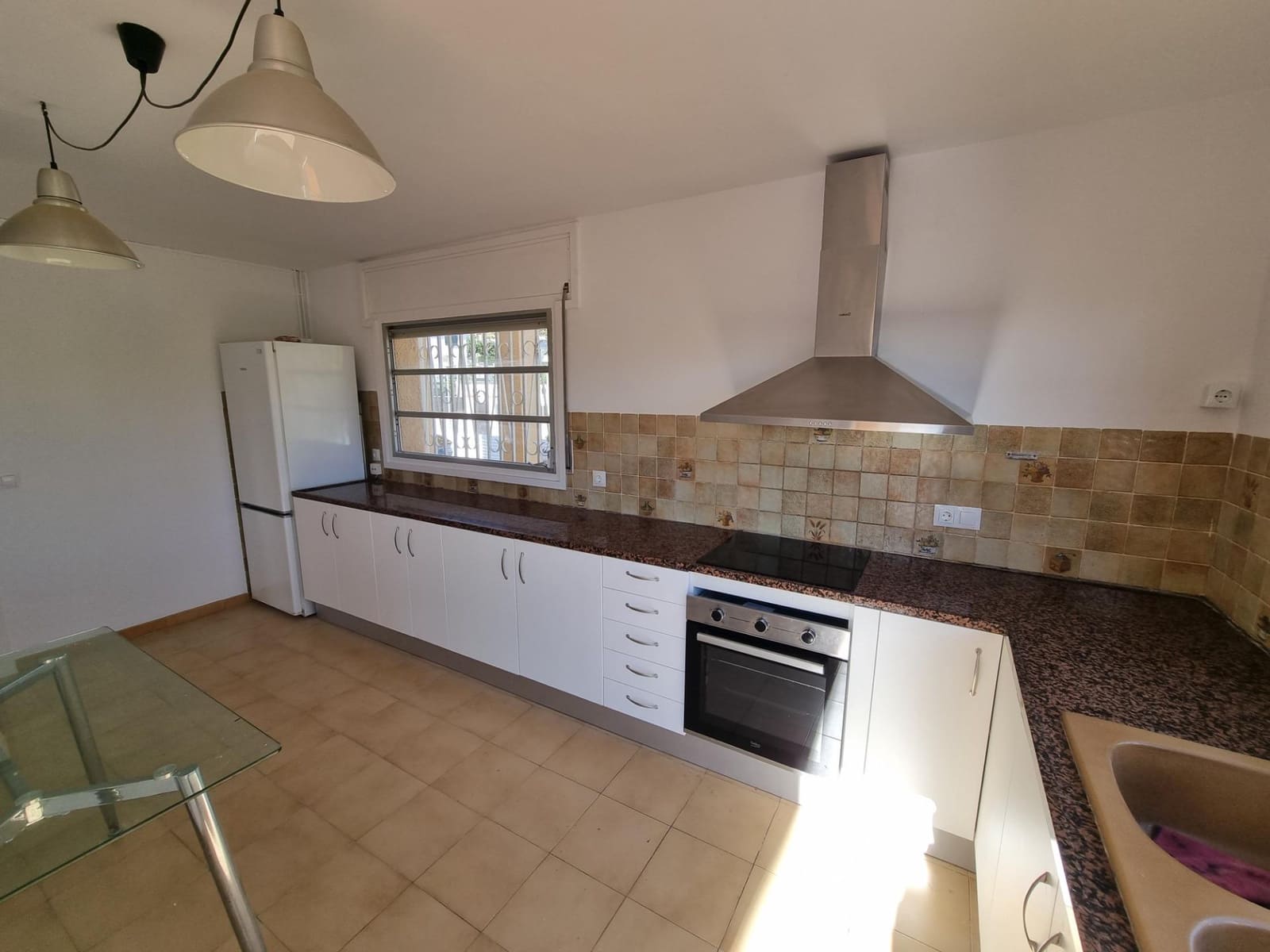 3 sypialnia Willa na sprzedaż w Torredembarra z garażem - 585 000 € (Ref: 9147803)