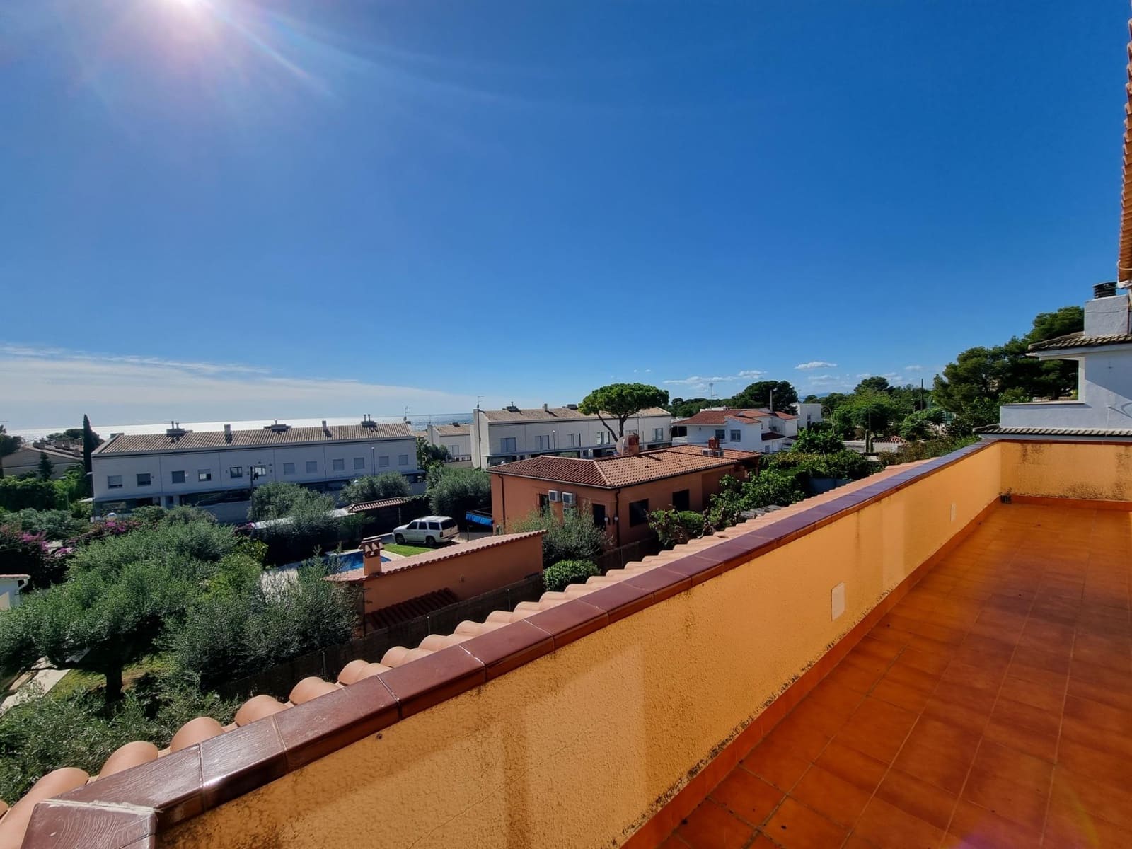 3 sypialnia Willa na sprzedaż w Torredembarra z garażem - 585 000 € (Ref: 9147803)