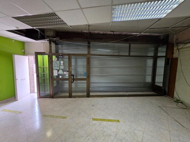 1 Zimmer Gewerbe zu vermieten in Torredembarra - 600 € (Ref: 9147804)