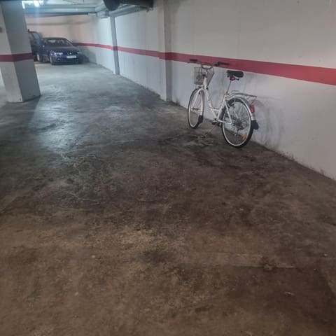 Garaż na sprzedaż w Torredembarra - 6 500 € (Ref: 9147805)